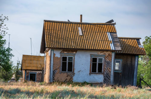 abandoned old house in russian countryside in summ 2021 08 30 05 56 35 utc scaled